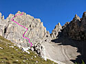 Traccia di salita. Lo schizzo è complesso: gira la montagna in più versanti.