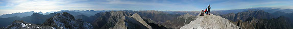 Monte Caserine: panorama di vetta.